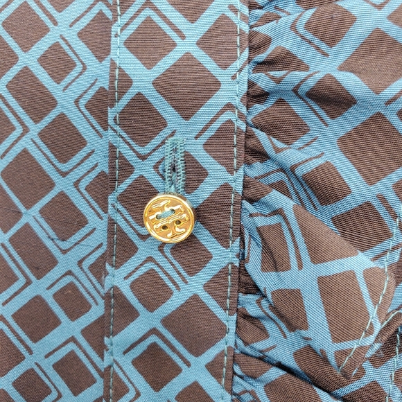 Tory Burch Blue Silk Sleeveless Top Half Button Up Lizzard Print NEW - Picture 5 of 5